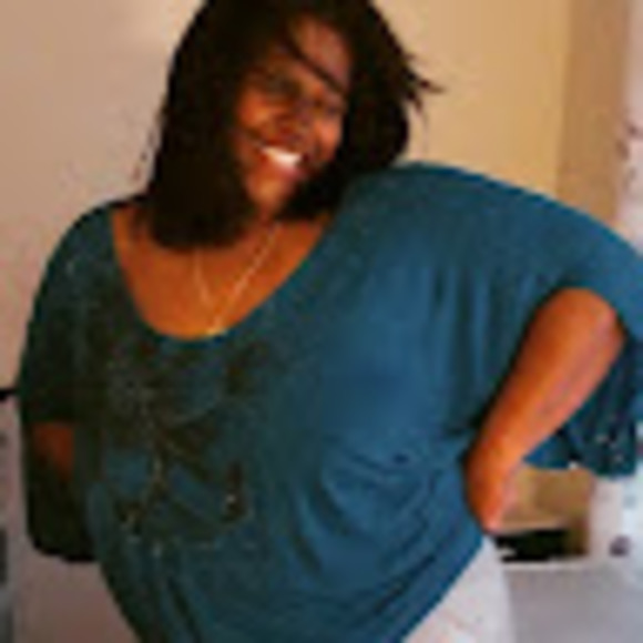 Meet your Posher, Charmaine - Picture 1 of 1